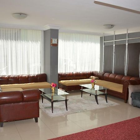 Bahceli Family Otel アンタルヤ エクステリア 写真